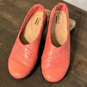 Clarks Coral Leather Slip-On Flats